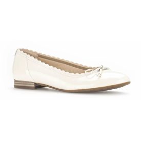 gabor bézs balerına 43