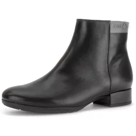 Gabor 8031 fekete bokacsizma 42 1/2 "H" széles